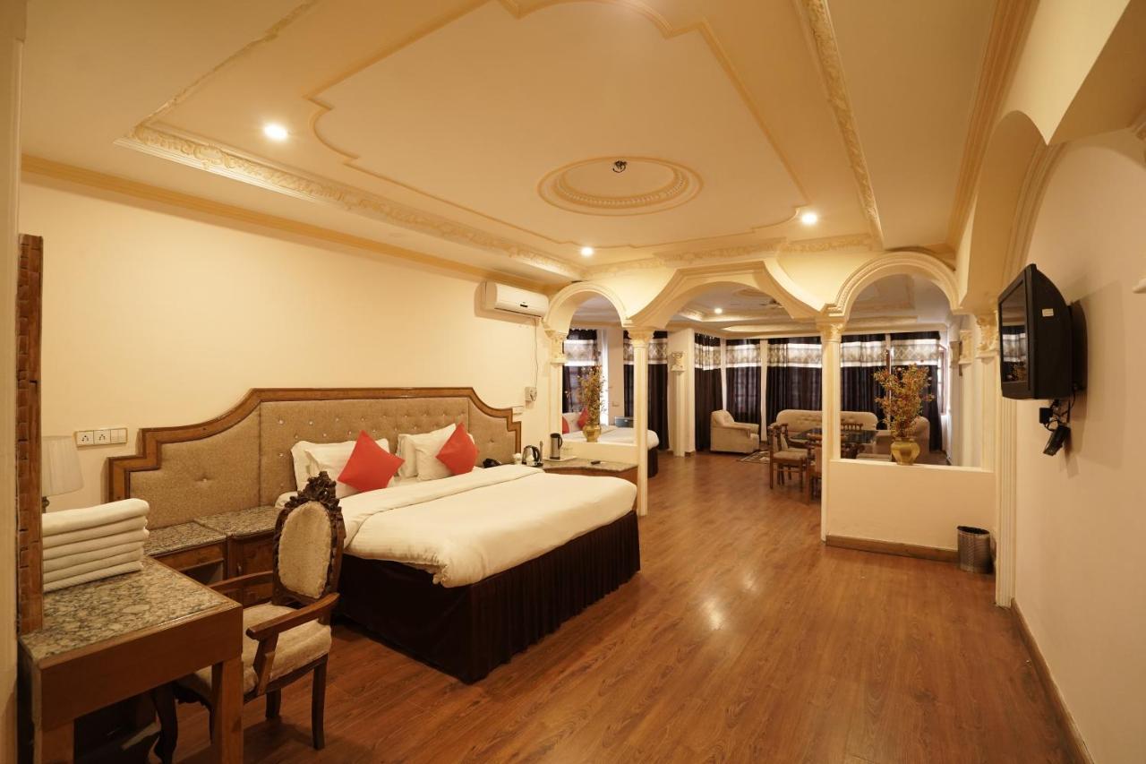 Royal Palace Resort Bhagsunag Dharamshala Exterior foto