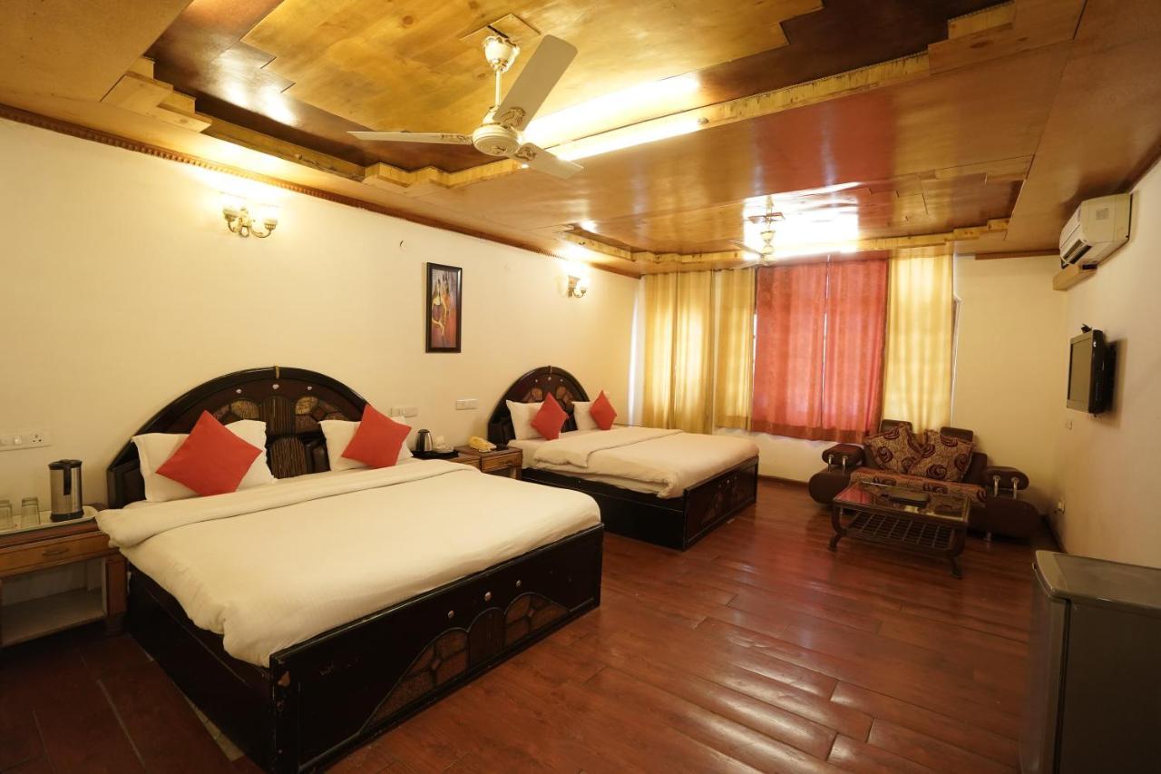 Royal Palace Resort Bhagsunag Dharamshala Exterior foto
